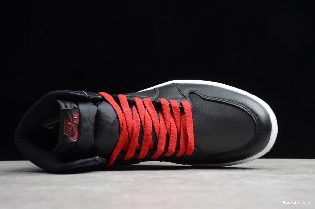 Satin Black 1 Retro Air Jordan 555088-060 OG High 0620